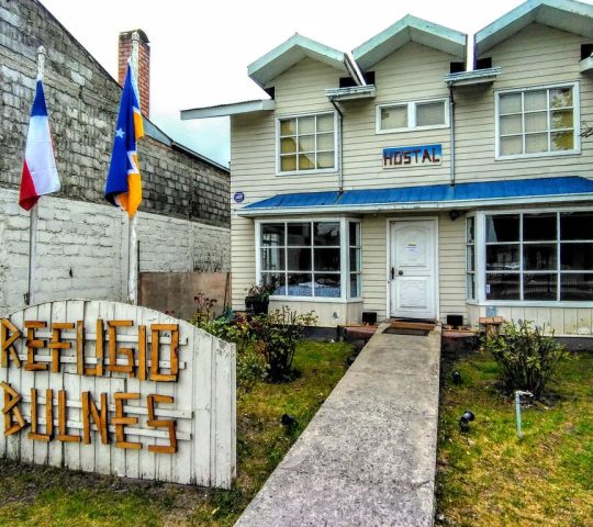 Refugio Bulnes Hostel